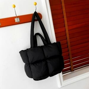 Puffy tote bag